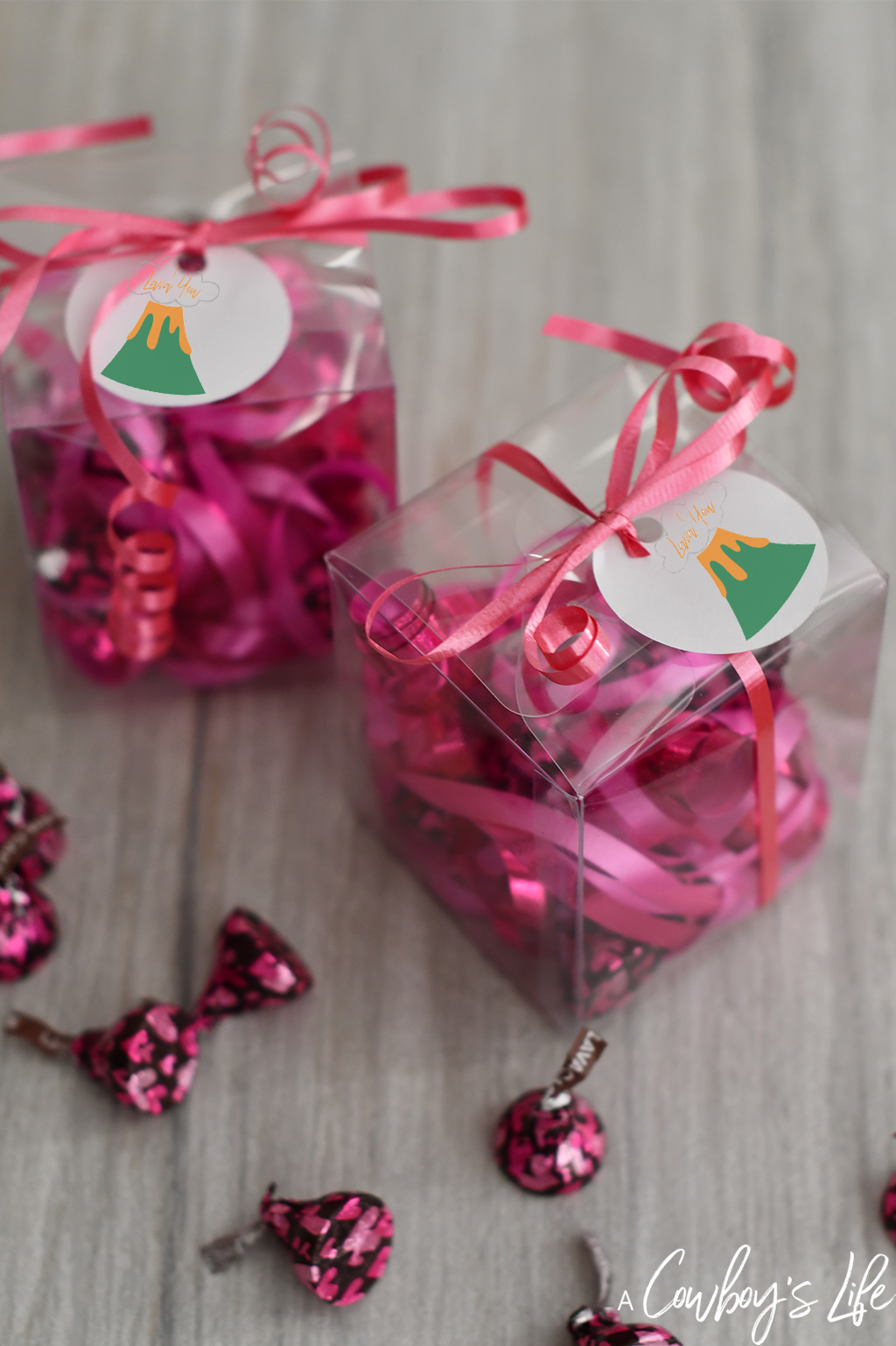 How to make ‘I Lava You’ Valentine’s treat boxes