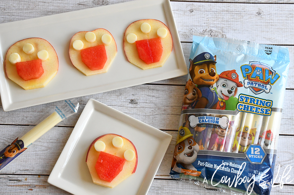 How to make a PAW Patrol Fruit Badge! #disneysnacks #pawpatrol #afterschoolsnack