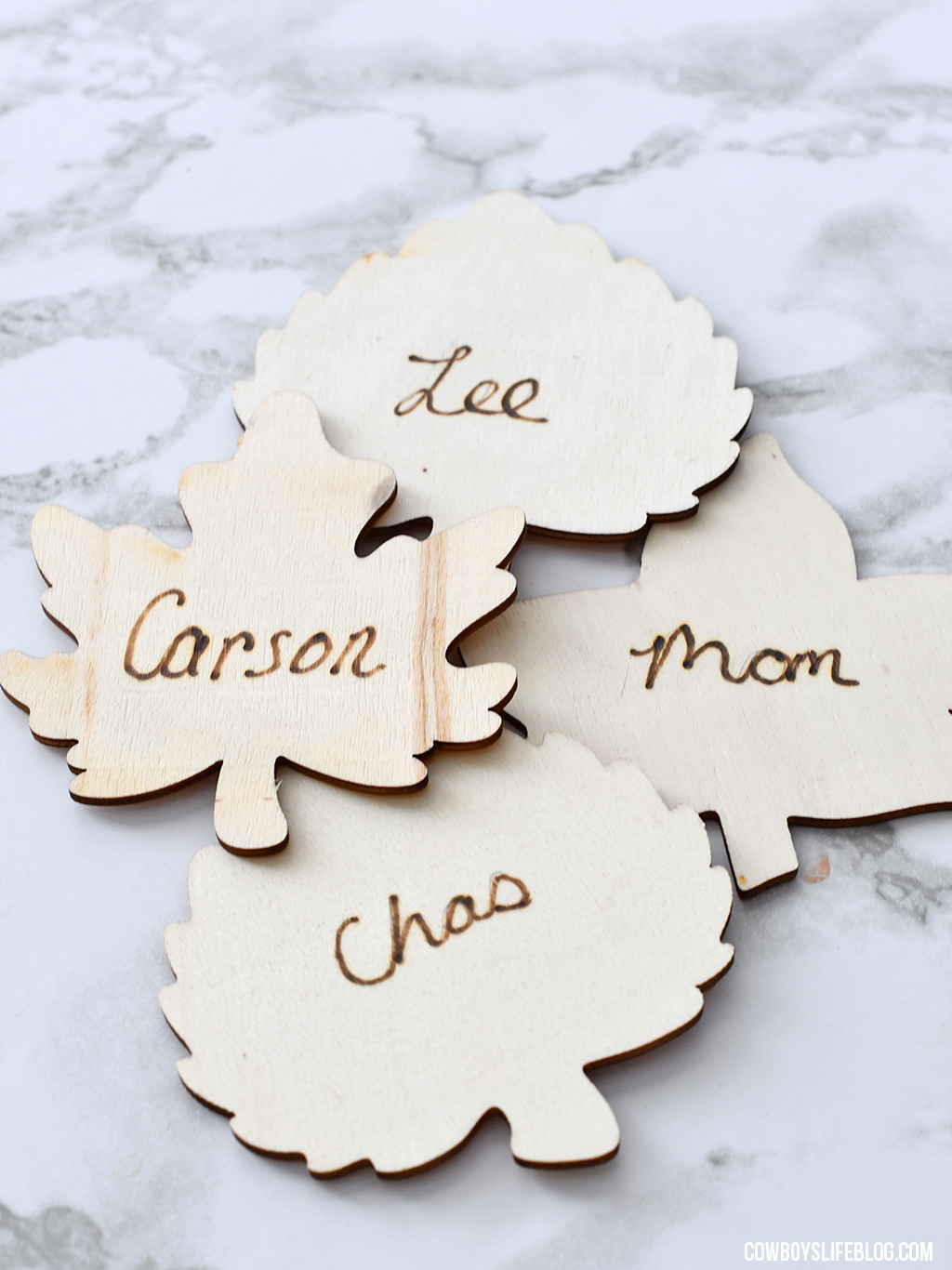 How to make DIY wood burned place cards