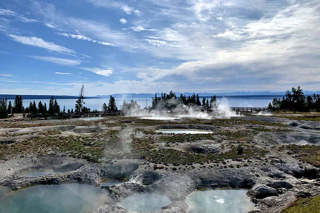 2 Day Itinerary for Yellowstone National Park