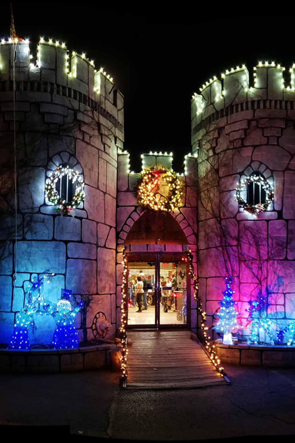 Christmas Light Displays in Tulsa OK