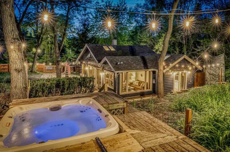 Romantic Getaways In Indiana With Hot Tubs