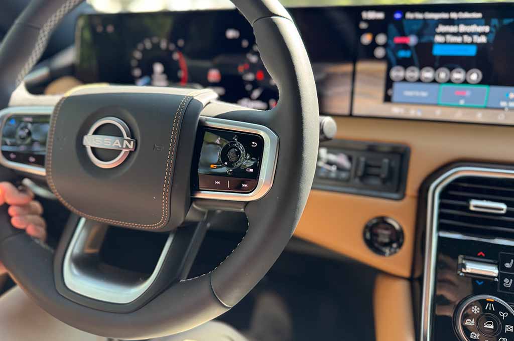 Nissan steering wheel