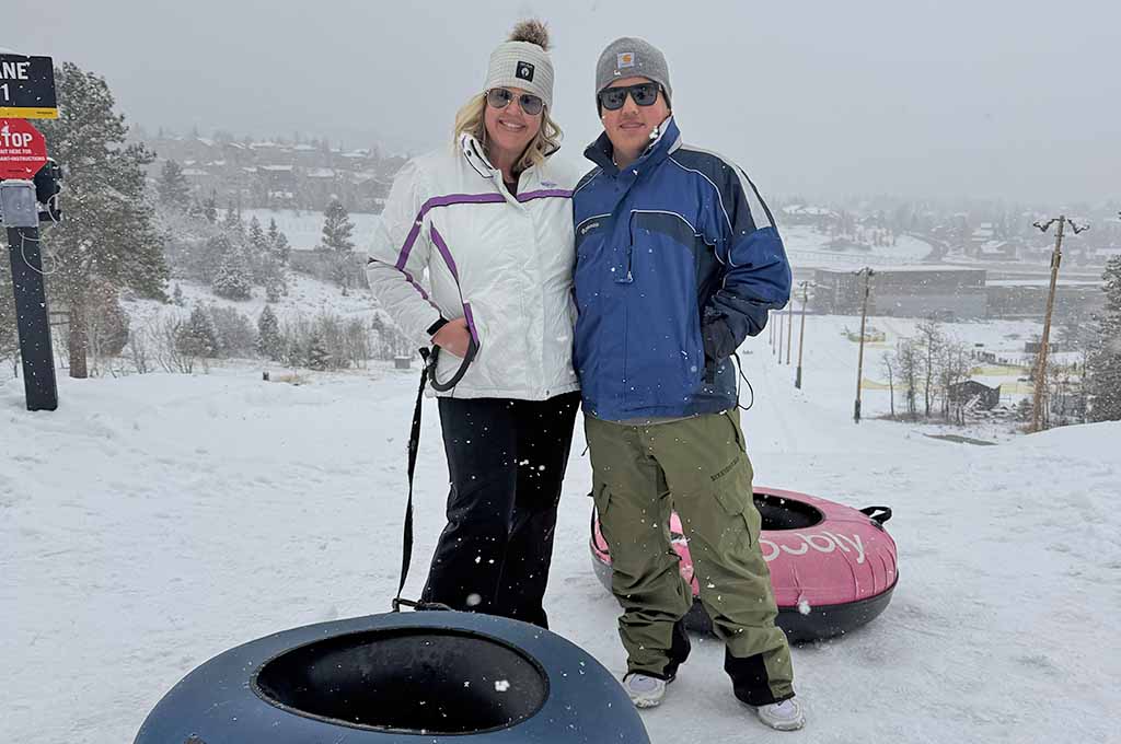 people tubing